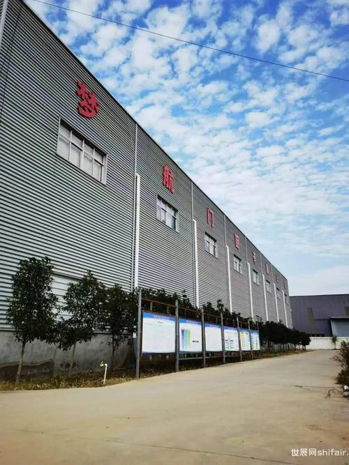 从铝型材到网络 一场关于“梦航”的双核跳跃，为什么这两个域名字串反而卖得不便宜？